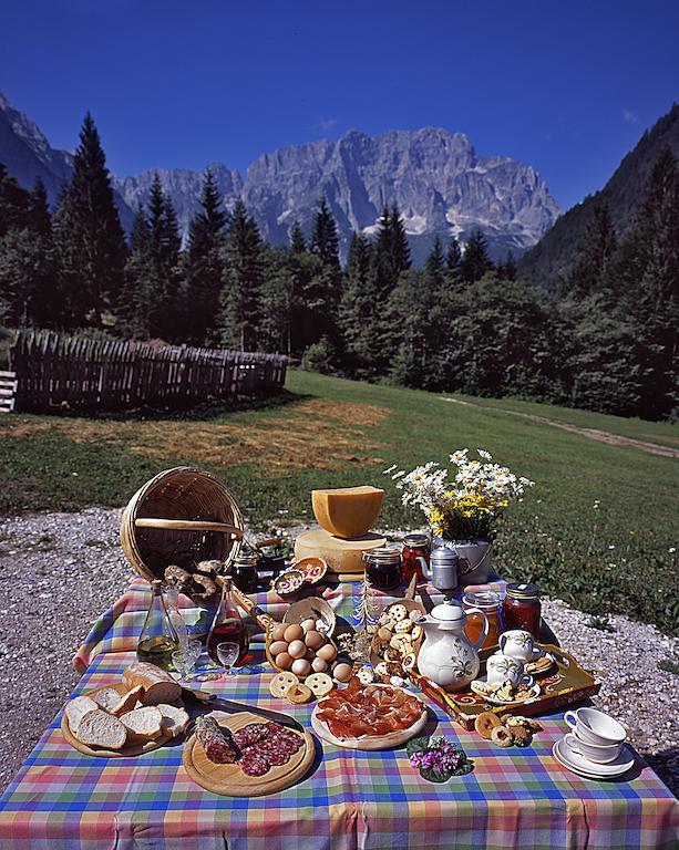 Agriturismo Prati Oitzinger Вальбруна Экстерьер фото